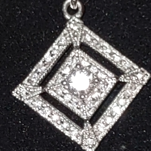 Gorgeous sterling silver chain with cubic zirconia diamonds - Picture 4 of 10